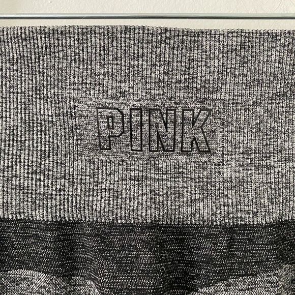 Pink Victoria's Secret Seamless Cropped Black Gray Leggings Size XS - Picture 6 of 9